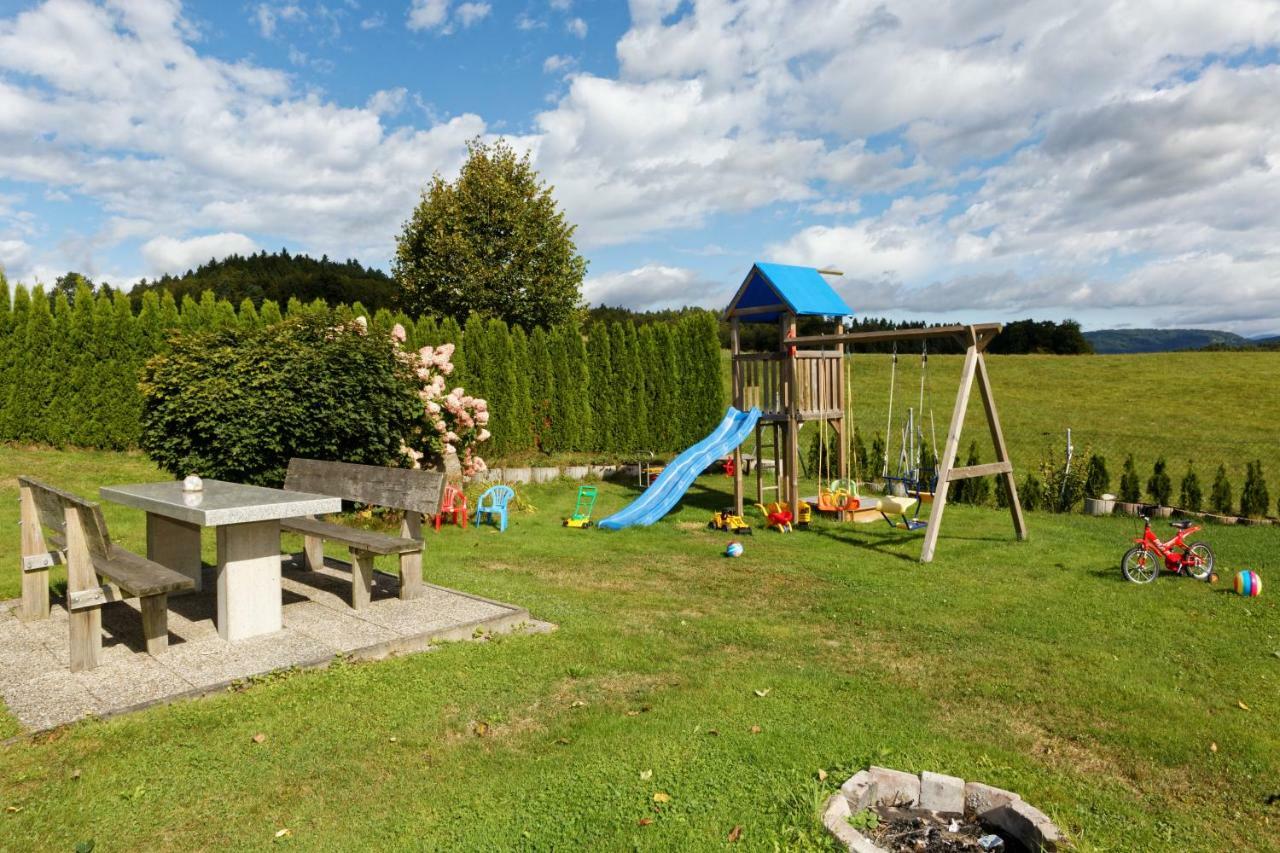 Ferienhaus Zur Weinlaube Thurmansbang Екстериор снимка